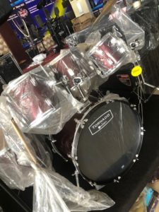 Shop Mapex TND7285TDR Tornado Acoustic Drumset on Irukka